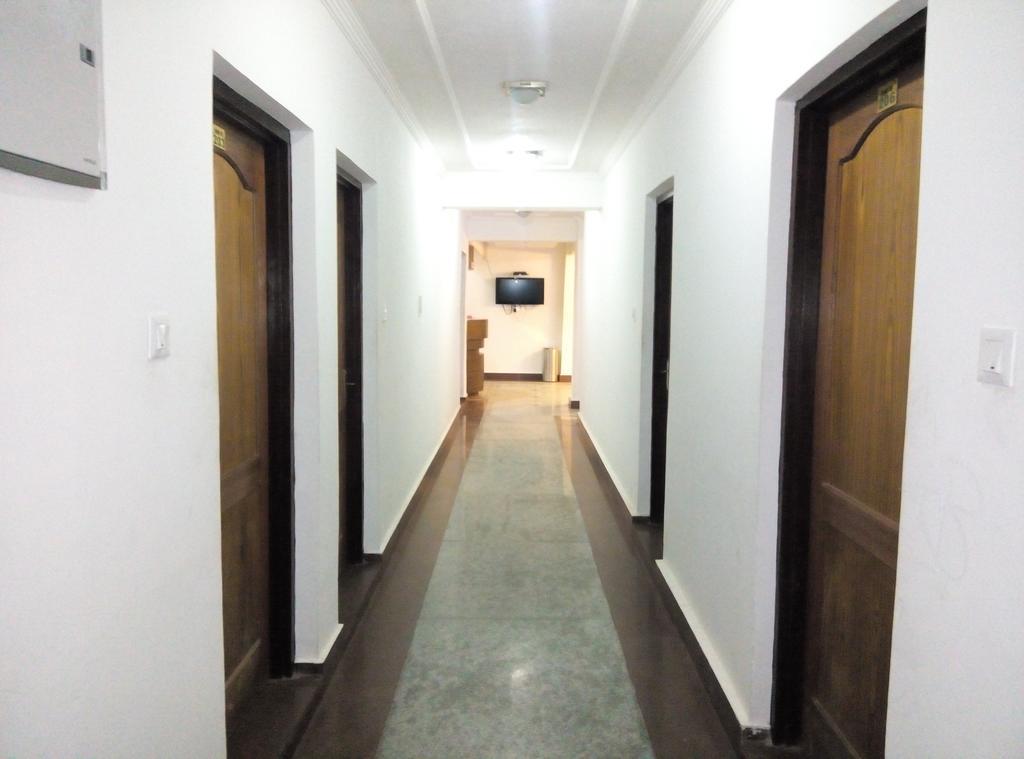 Hotel Grand Jigar Srīnagar Dış mekan fotoğraf